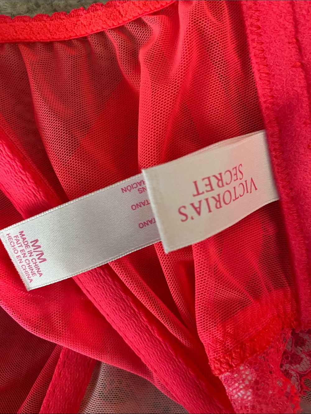 Victoria’s Secret size medium hot pink lace trimmed garter - Picture 7 of 8